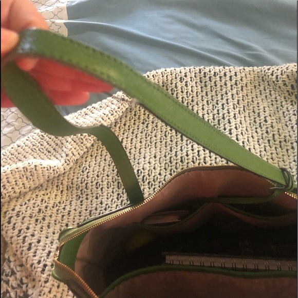 Handbag - Picture 3 of 5